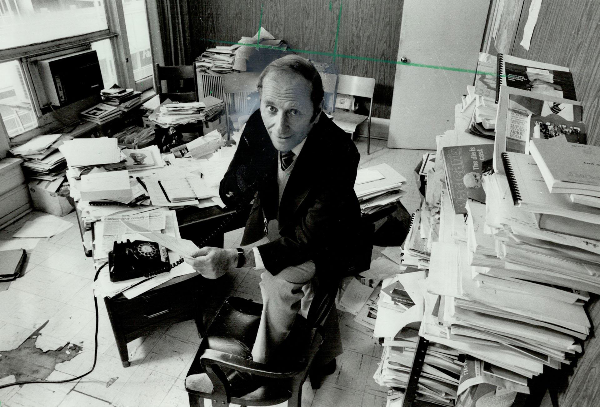 Alan Borovoy in his paper-strewn CCLA office, c. 1985